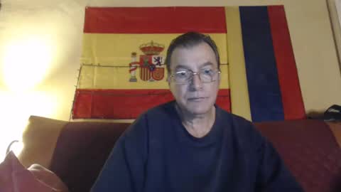 Snapshot of yosep44 chatting on January 1, 2025, 5:44 pm yosep online show from January 1, 2025, 5:44 pm