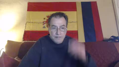 Snapshot of yosep44 chatting on February 9, 2025, 12:19 pm yosep online show from February 9, 2025, 12:19 pm