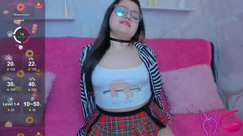 Snapshot of youbabycum25 chatting on November 20, 2025, 7:46 pm Nicol online show from November 20, 2025, 7:46 pm