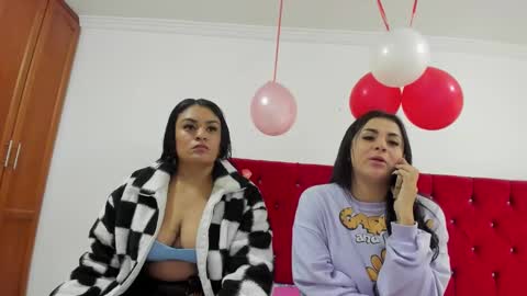 Snapshot of youlittle_perverts chatting on February 23, 2025, 12:59 pm Annie Elizabeth online show from February 23, 2025, 12:59 pm