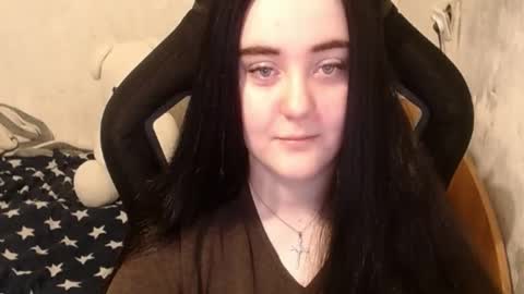 your_8a8y online show from January 15, 2025, 11:32 am