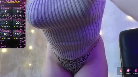 Snapshot of your__passion chatting on January 1, 2025, 6:05 am Im ur Passion online show from January 1, 2025, 6:05 am