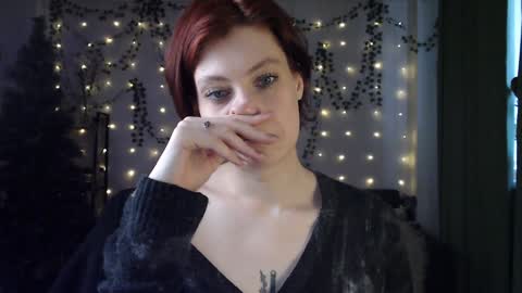 Snapshot of your_corvus chatting on December 9, 2024, 9:28 am your_corvus online show from December 9, 2024, 9:28 am