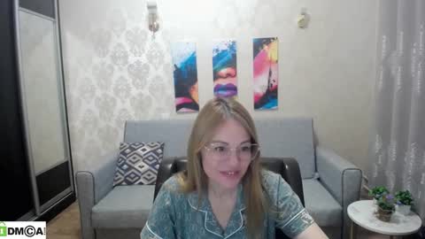 your_crush_12 online show from November 7, 2025, 8:14 am