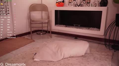 Isabella online show from November 1, 2025, 3:19 am