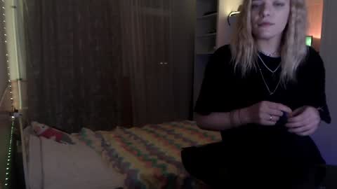 Snapshot of your_horny_friends chatting on December 30, 2024, 6:49 pm Your Horny Friends online show from December 30, 2024, 6:49 pm