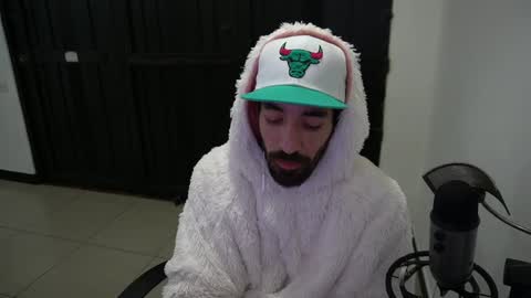 Snapshot of your_ice_cream chatting on January 1, 2025, 3:45 am Siebel. online show from January 1, 2025, 3:45 am