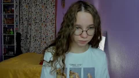 Snapshot of your_leslie chatting on October 8, 2025, 7:11 pm Leslie online show from October 8, 2025, 7:11 pm