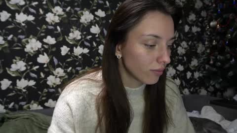 Snapshot of your_little_flexible_girl chatting on January 12, 2025, 8:25 pm Meri online show from January 12, 2025, 8:25 pm