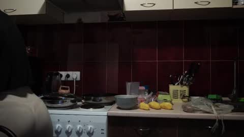 Snapshot of your_little_flexible_girl chatting on March 4, 2025, 3:59 pm Meri online show from March 4, 2025, 3:59 pm