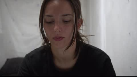 Snapshot of your_little_flexible_girl chatting on September 12, 2025, 9:04 pm Meri online show from September 12, 2025, 9:04 pm