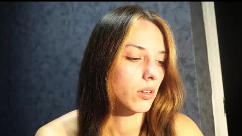 Snapshot of your_little_flexible_girl chatting on November 27, 2025, 9:06 pm Meri online show from November 27, 2025, 9:06 pm