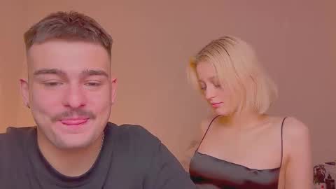 your_molly_mark online show from October 21, 2025, 5:35 pm