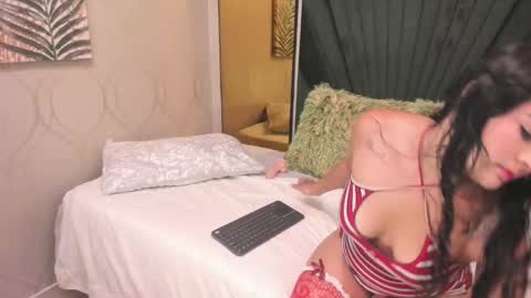 Snapshot of your_naughtyangel chatting on November 21, 2025, 2:21 am Evelin online show from November 21, 2025, 2:21 am