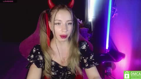 Snapshot of your_psychologist chatting on March 12, 2025, 3:13 am Alice online show from March 12, 2025, 3:13 am