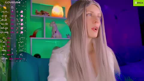 your_spring online show from November 3, 2025, 12:02 am