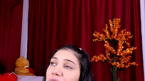 TenderSin online show from November 22, 2025, 5:50 am