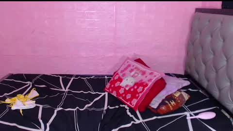 Snapshot of yourdreamisabell chatting on December 23, 2024, 2:45 am yourdreamisabell online show from December 23, 2024, 2:45 am