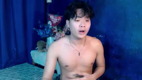 Snapshot of youre_naughtyboy chatting on November 2, 2025, 6:27 am NaughtyBoy online show from November 2, 2025, 6:27 am