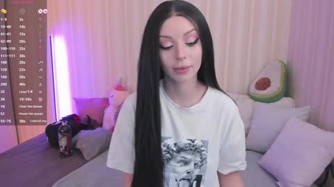 Snapshot of youreyesgazm chatting on February 1, 2025, 7:47 am Mary online show from February 1, 2025, 7:47 am
