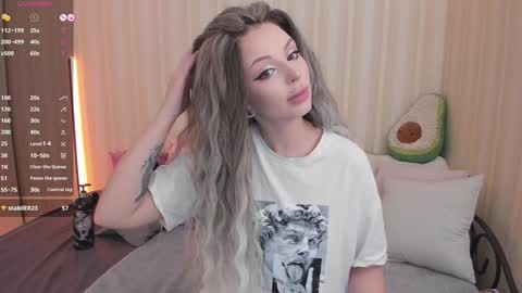 Snapshot of youreyesgazm chatting on February 8, 2025, 7:59 am Mary online show from February 8, 2025, 7:59 am