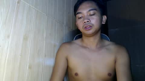 Snapshot of yourfantasyboyjr chatting on October 17, 2025, 4:53 pm i am your dream boy  JR  online show from October 17, 2025, 4:53 pm