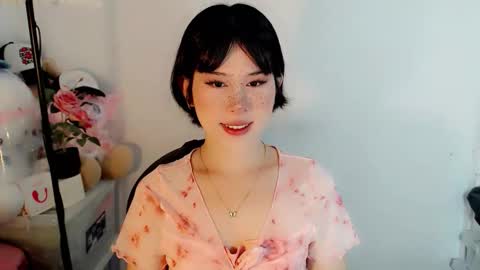 Snapshot of yourfavorateella chatting on October 11, 2025, 12:21 am PrettyElla online show from October 11, 2025, 12:21 am