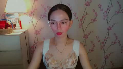 RICCIE MAE online show from September 14, 2025, 2:54 am