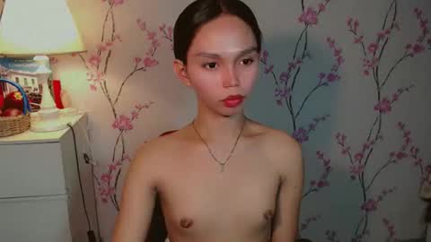 RICCIE MAE online show from September 27, 2025, 4:06 am