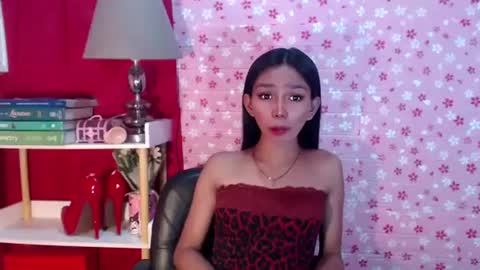 RICCIE MAE online show from October 22, 2025, 3:18 am