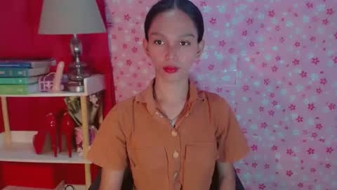 RICCIE MAE online show from November 10, 2025, 2:54 am