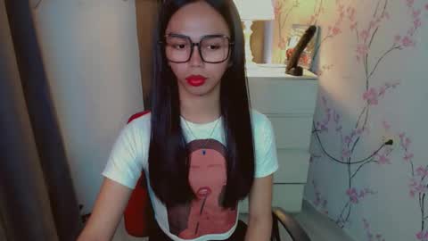 RICCIE MAE online show from December 5, 2025, 2:53 am