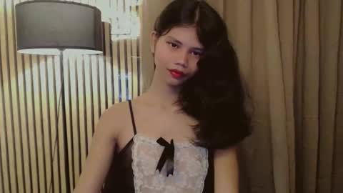 Snapshot of yourfavoratevivian chatting on November 1, 2025, 11:07 pm Vivian online show from November 1, 2025, 11:07 pm