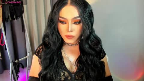 Snapshot of yourfiercemistress chatting on September 11, 2025, 9:04 pm not into STINGY and CHEAP people online show from September 11, 2025, 9:04 pm