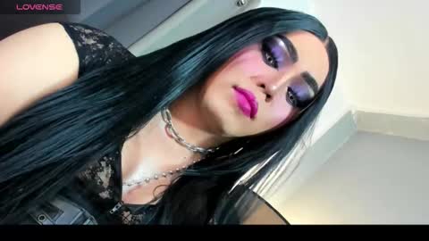 Snapshot of yourfiercemistress chatting on October 5, 2025, 11:24 pm not into STINGY and CHEAP people online show from October 5, 2025, 11:24 pm