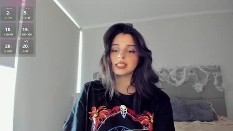 Helena online show from October 28, 2025, 6:43 pm