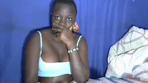 Snapshot of yourgoddess18 chatting on October 29, 2025, 6:53 pm yourgoddess18 online show from October 29, 2025, 6:53 pm