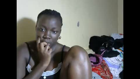 Snapshot of yourgoddess18 chatting on November 2, 2025, 10:12 pm yourgoddess18 online show from November 2, 2025, 10:12 pm