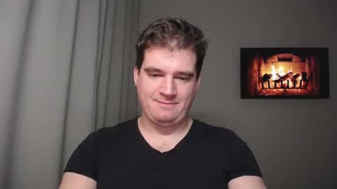 Snapshot of yourhairybuddy chatting on December 1, 2024, 9:15 pm Andrey online show from December 1, 2024, 9:15 pm