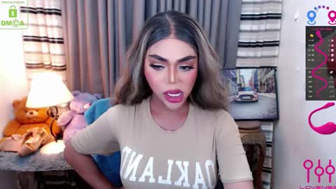 CHARLOTTE online show from November 26, 2025, 8:21 pm