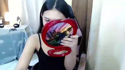 your lovely Dina online show from March 6, 2025, 5:35 am