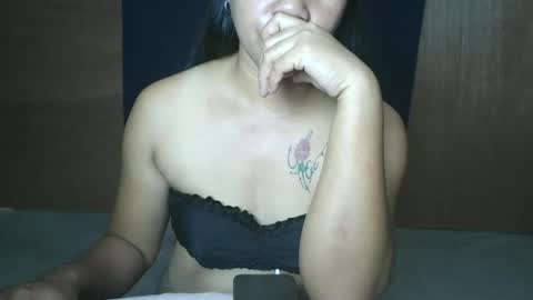 Snapshot of yourmaryflor chatting on December 1, 2025, 12:48 am yourmaryflor online show from December 1, 2025, 12:48 am