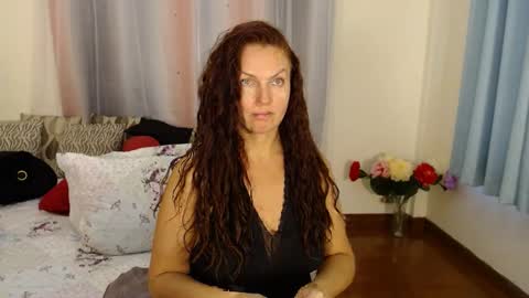 yourmysterycharm online show from February 23, 2025, 5:01 am