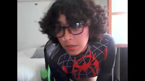 Serena online show from November 24, 2025, 5:01 pm