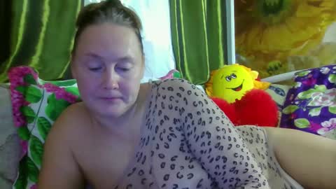 Snapshot of yoursexkroshka chatting on October 6, 2025, 10:56 am kroshka online show from October 6, 2025, 10:56 am