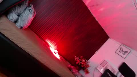 Snow Galvez online show from February 13, 2025, 5:37 am