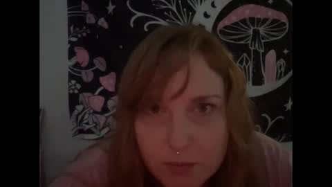 yourthickgingergoddess online show from February 24, 2025, 8:36 pm