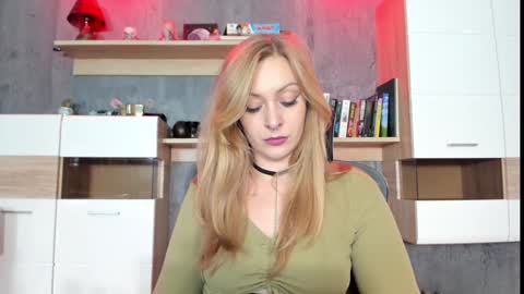 Snapshot of yourvenus00 chatting on December 30, 2024, 5:34 pm YourVenus00 -Follow my OF online show from December 30, 2024, 5:34 pm