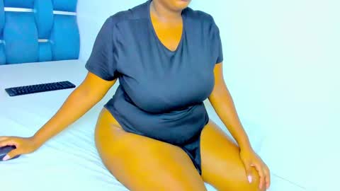 Snapshot of yourwife_anna chatting on September 27, 2025, 11:15 am yourwife_anna online show from September 27, 2025, 11:15 am