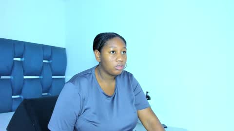 Snapshot of yourwife_anna chatting on October 10, 2025, 11:53 am yourwife_anna online show from October 10, 2025, 11:53 am